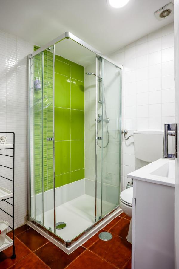 Cozy 3 Bedroom Apt In Lively Bairro Alto ลิสบอน ภายนอก รูปภาพ