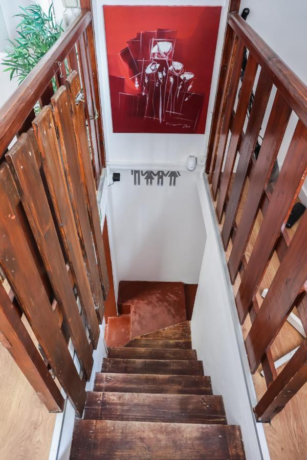Cozy 3 Bedroom Apt In Lively Bairro Alto ลิสบอน ภายนอก รูปภาพ